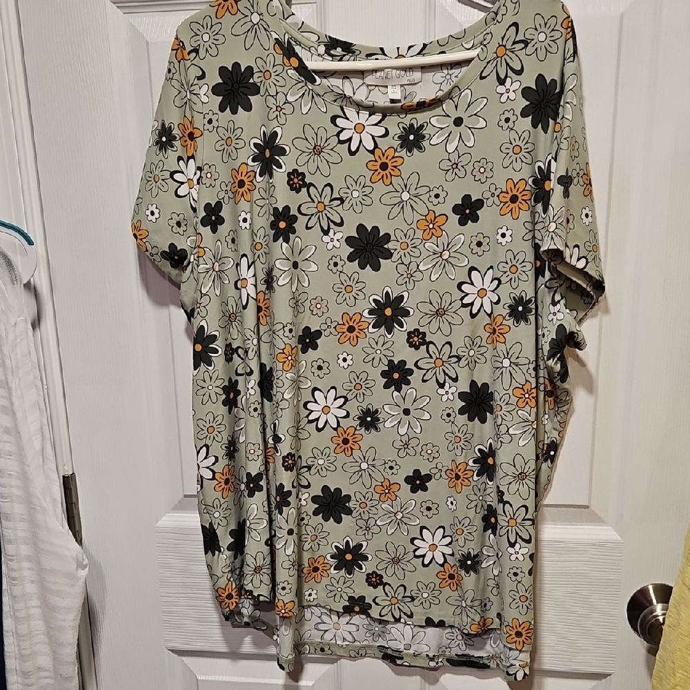 Planet Gold Floral Short Sleeve Top - Black, Orange, White
